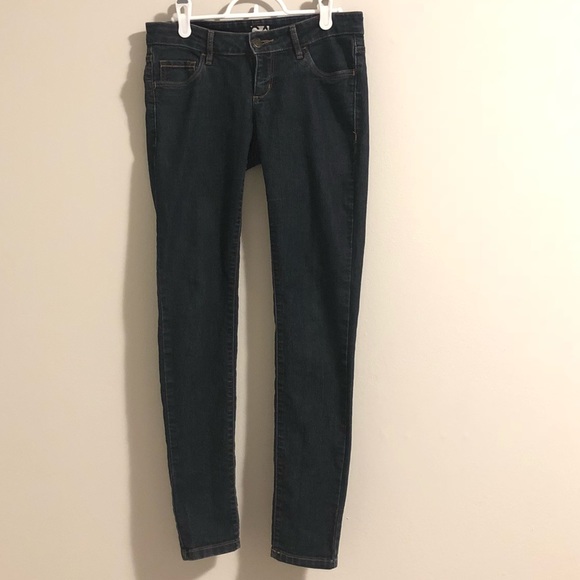 Garage dark wash stretch jegging blue jeans - Picture 2 of 11
